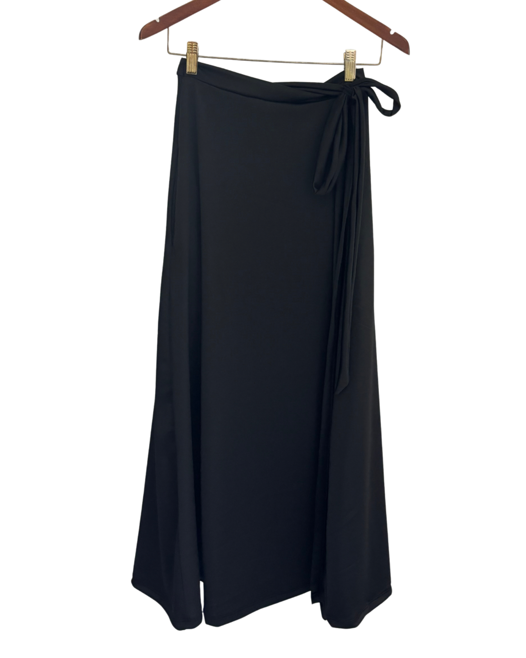 Basic Black (Maxi)